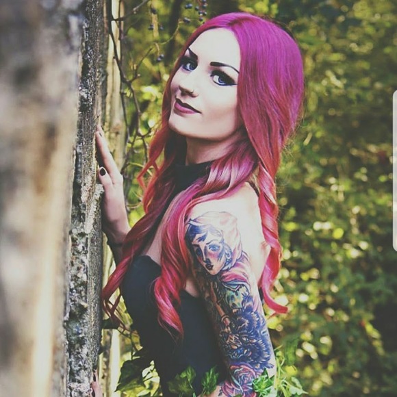 Meet your Posher, Casey - Picture 1 of 1